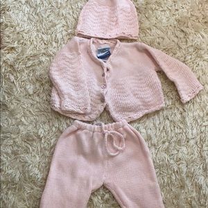 Bognar & piccolini knit outfit size 6-9 months